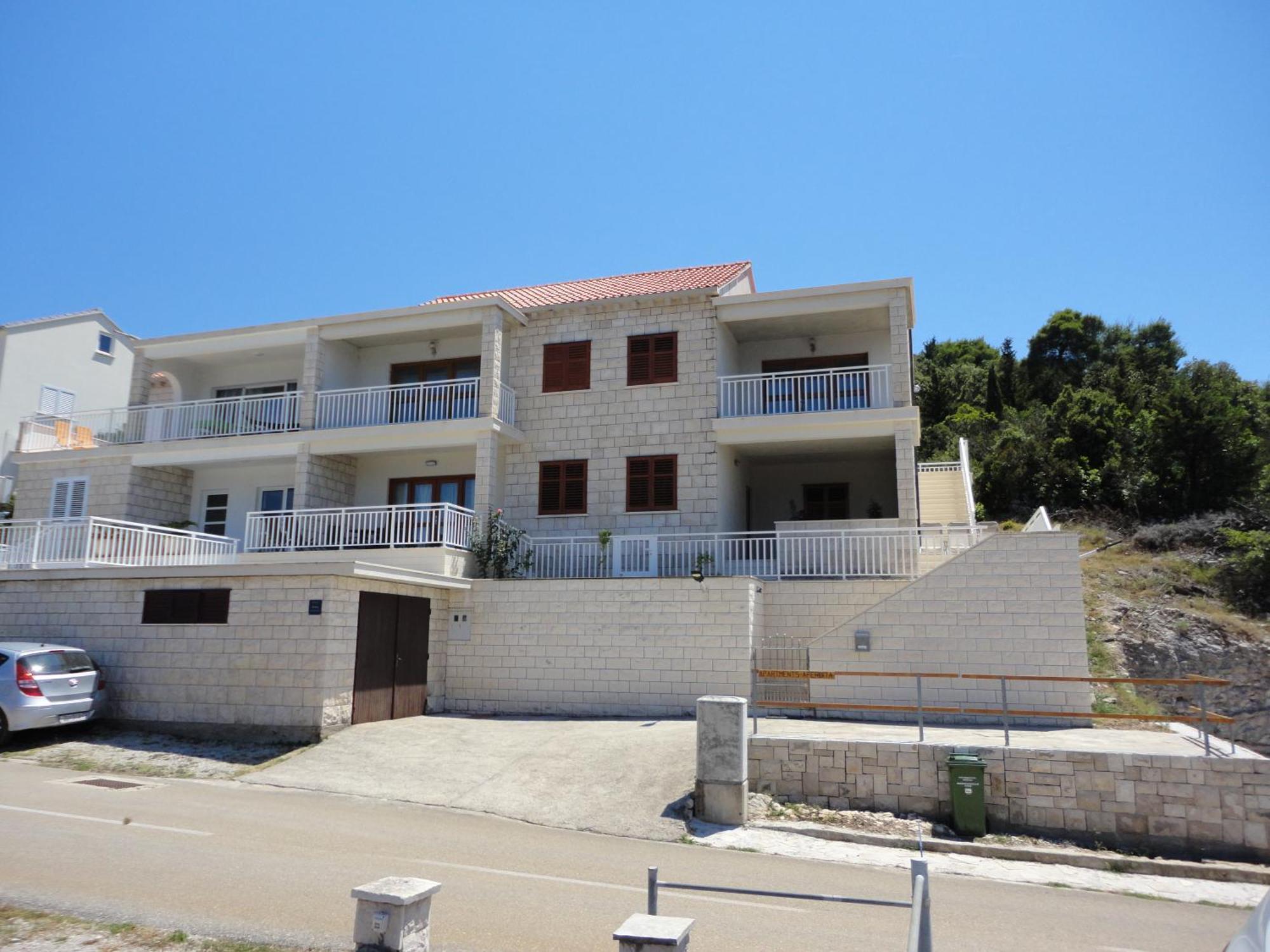 Apartments Aferdita Racisce Exterior photo